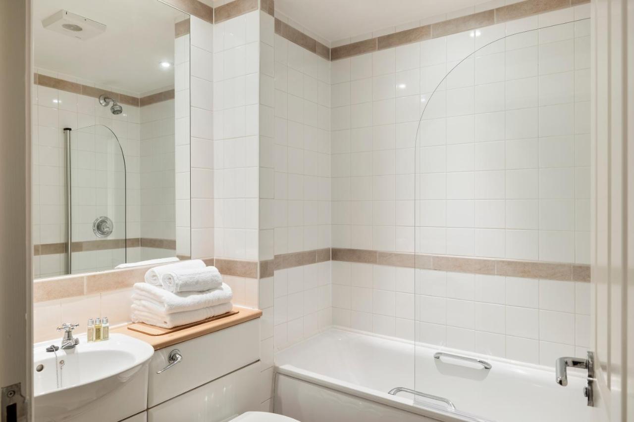 Saco Cardiff Cathedral Road Apartment Bagian luar foto